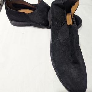 Women's new black suede booties boots size 10